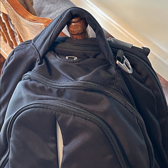 Swissgear Swiss army knife Black Backpack - Picture 6 of 11